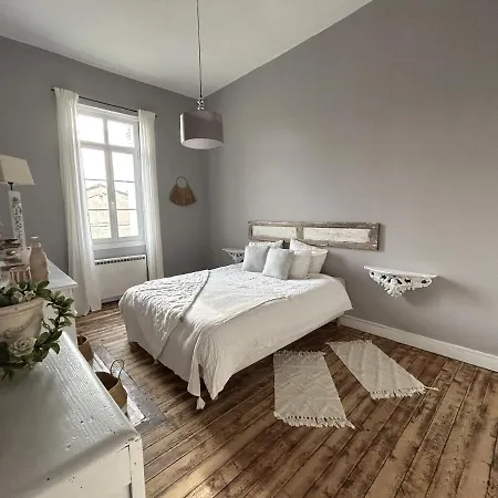 Le Clos Girona Villa *