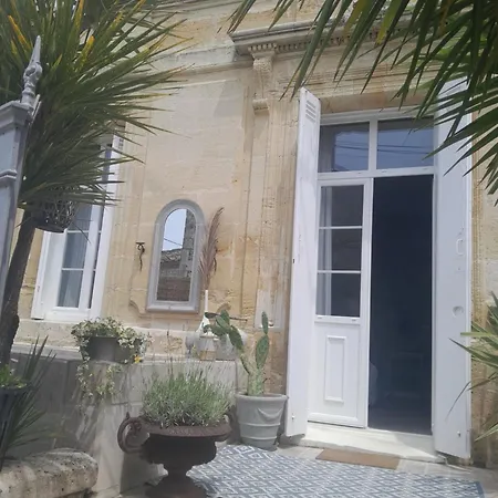 Le Clos Girona Villa *
